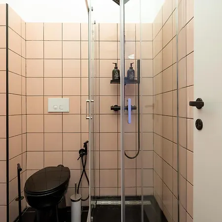 Rerent - 169 Medaglie D'oro Penzion