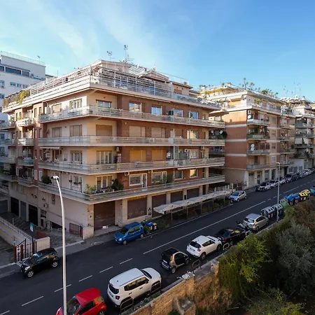 Rerent - 169 Medaglie D'oro 4*